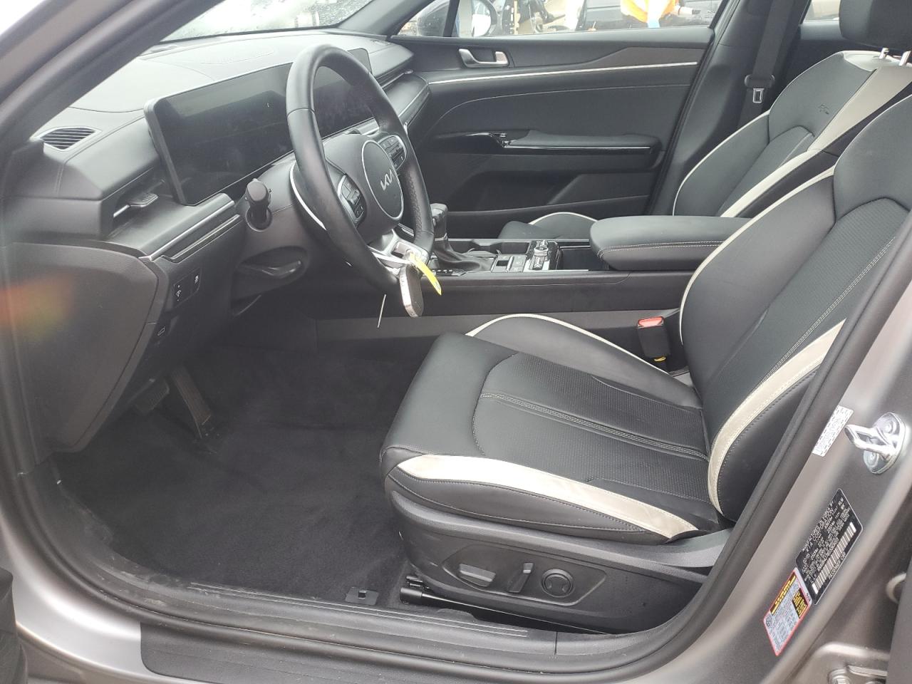 2025 Kia K5 Gt Line VIN: KNAG64J78S5365013 Lot: 81370345