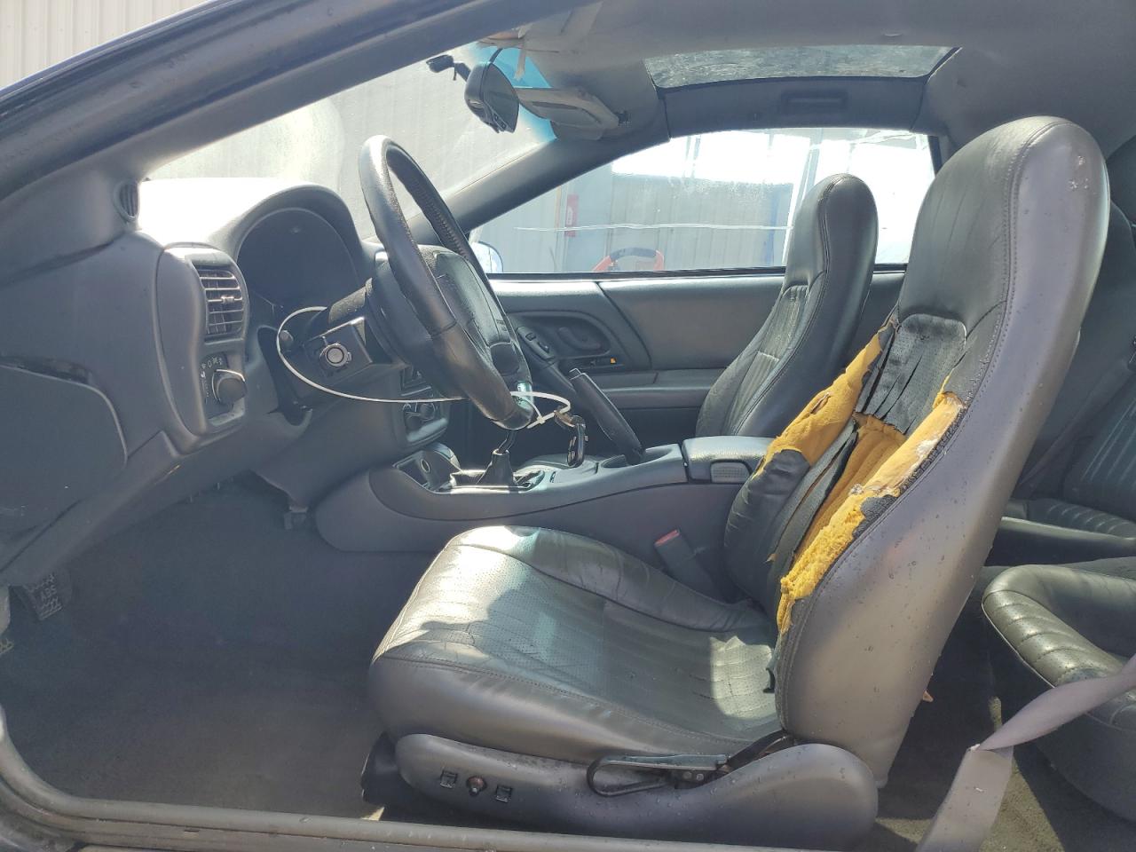 1998 Chevrolet Camaro Z28 VIN: 2G1FP22G6W2122325 Lot: 81606325