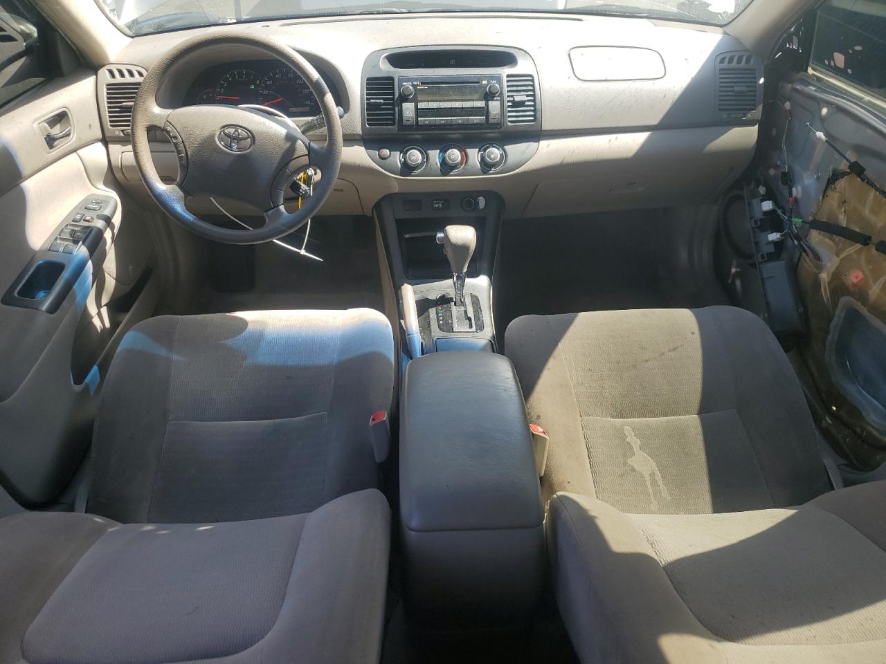 2005 Toyota Camry Le VIN: JTDBE32K253024901 Lot: 71287745