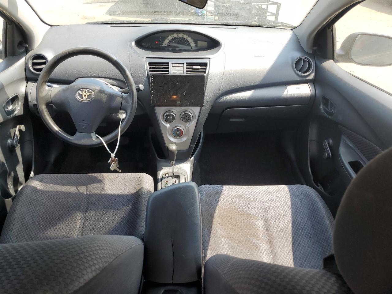 2008 Toyota Yaris VIN: JTDBT923881243623 Lot: 81208355