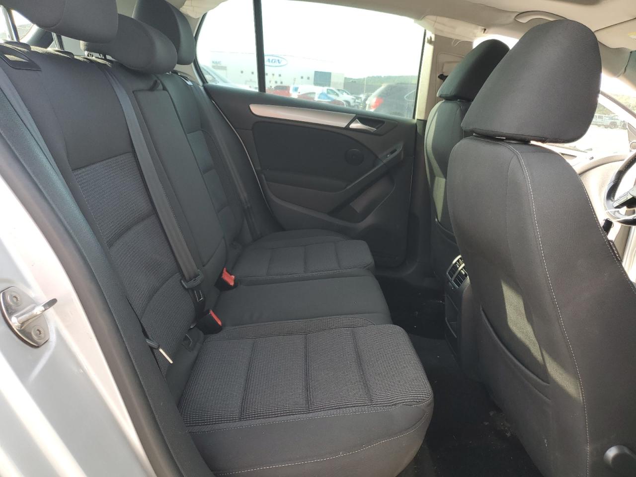 2013 Volkswagen Golf VIN: WVWDM7AJ4DW132705 Lot: 80108565