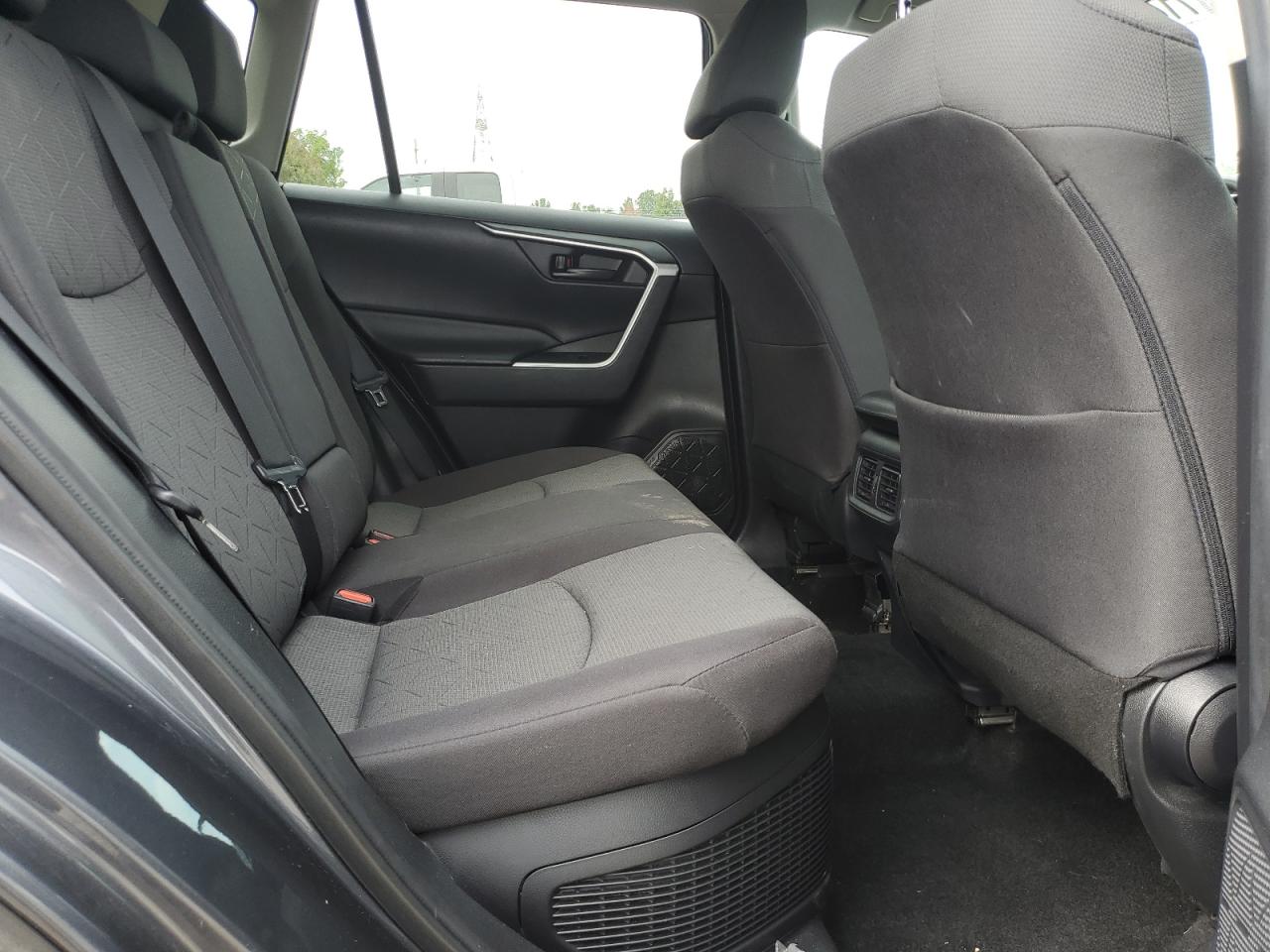 2021 Toyota Rav4 Le VIN: 2T3BWRFV1MW106103 Lot: 71446835