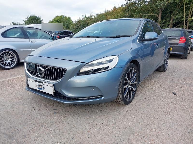 2019 VOLVO V40 INSCRIPTION EDITION T T3 [152] INSCRIPTION EDITION 5DR for sale at Copart SANDWICH