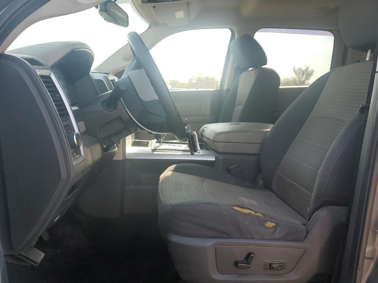 2011 Dodge Ram 1500 VIN: 1D7RV1CT8BS524398 Lot: 71861665