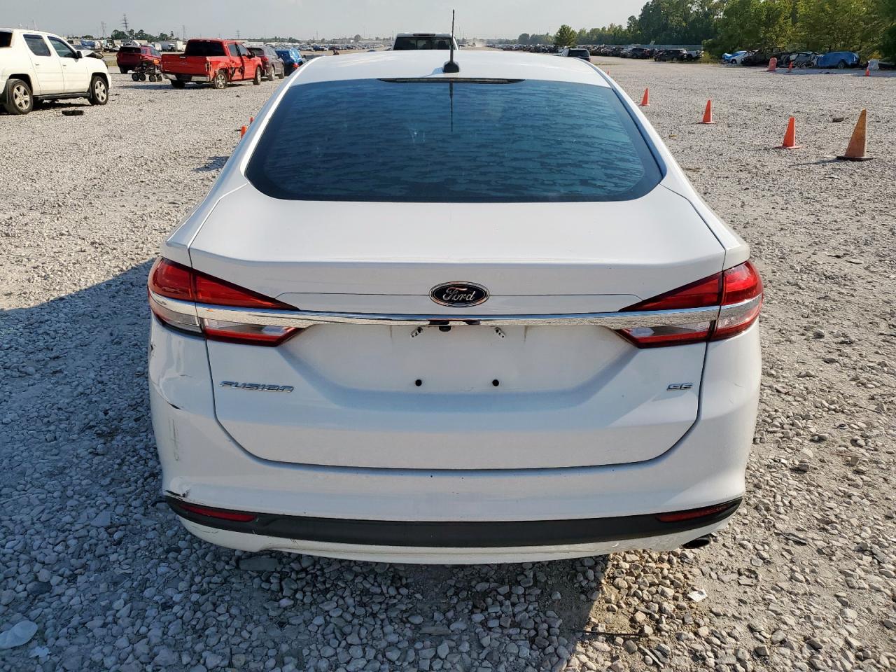 2017 Ford Fusion Se VIN: 3FA6P0H75HR113337 Lot: 84642575