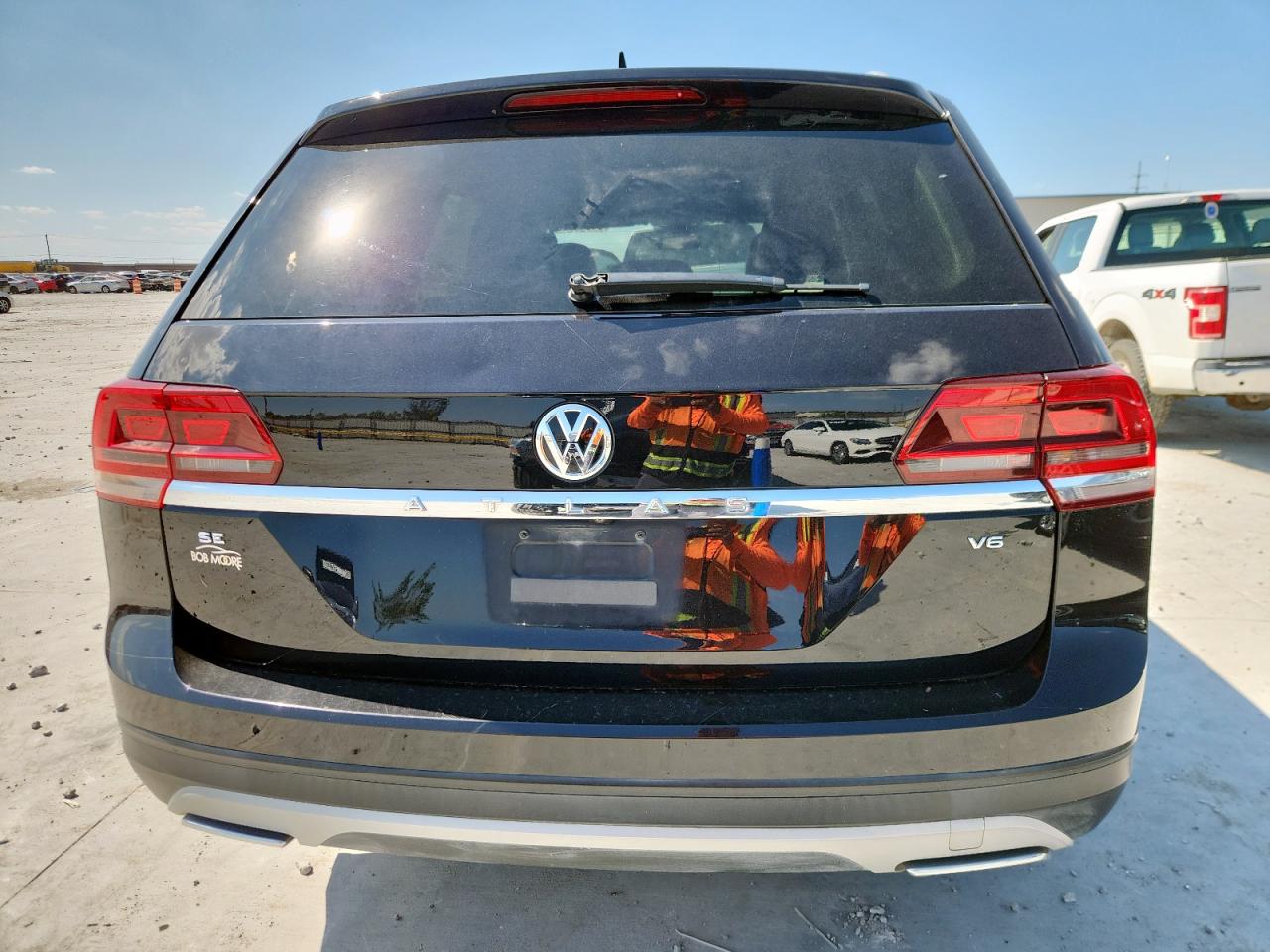 2019 Volkswagen Atlas Se VIN: 1V2WR2CA3KC533766 Lot: 84045925
