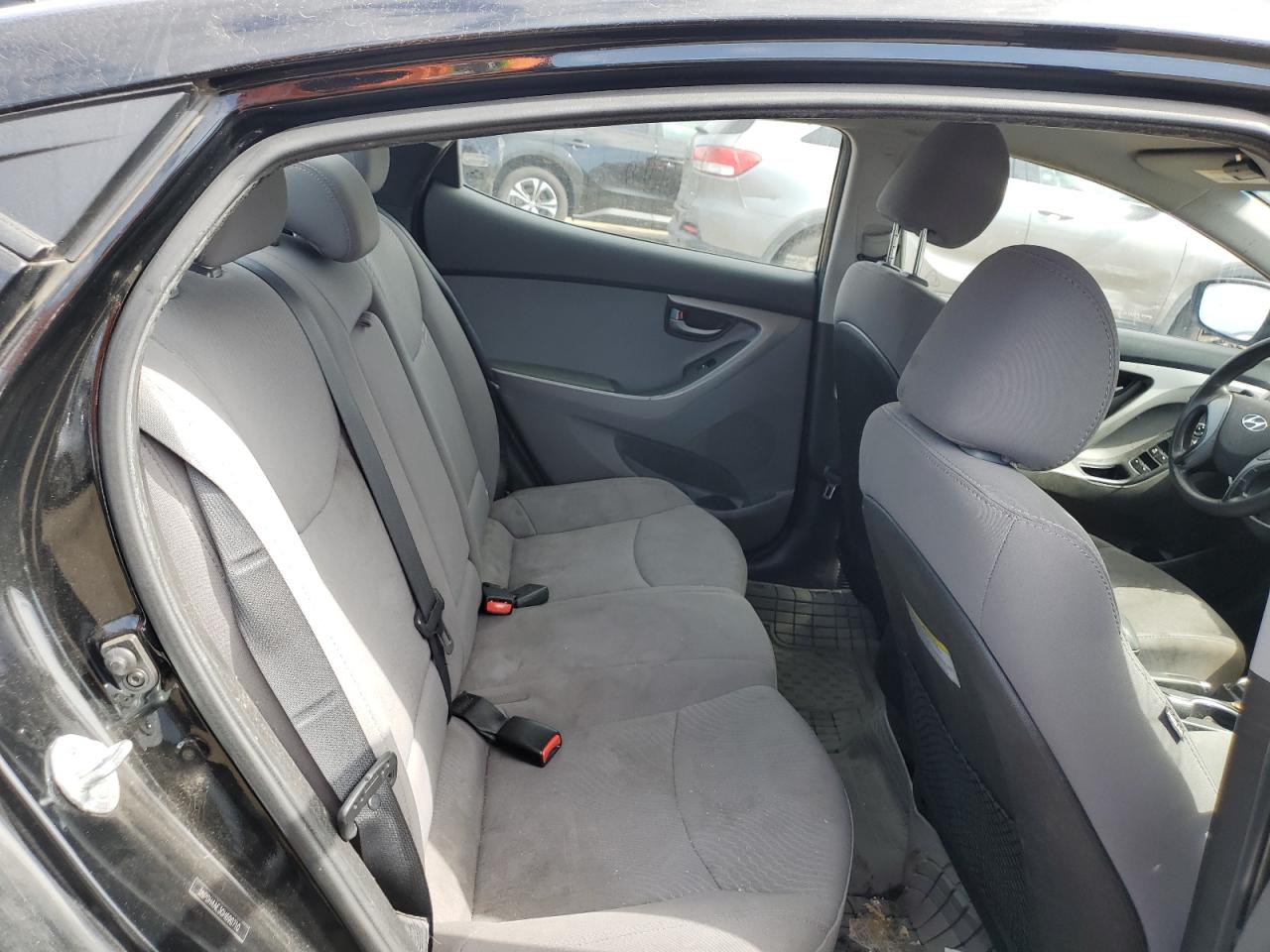 2016 Hyundai Elantra Se VIN: 5NPDH4AE3GH690710 Lot: 81257645