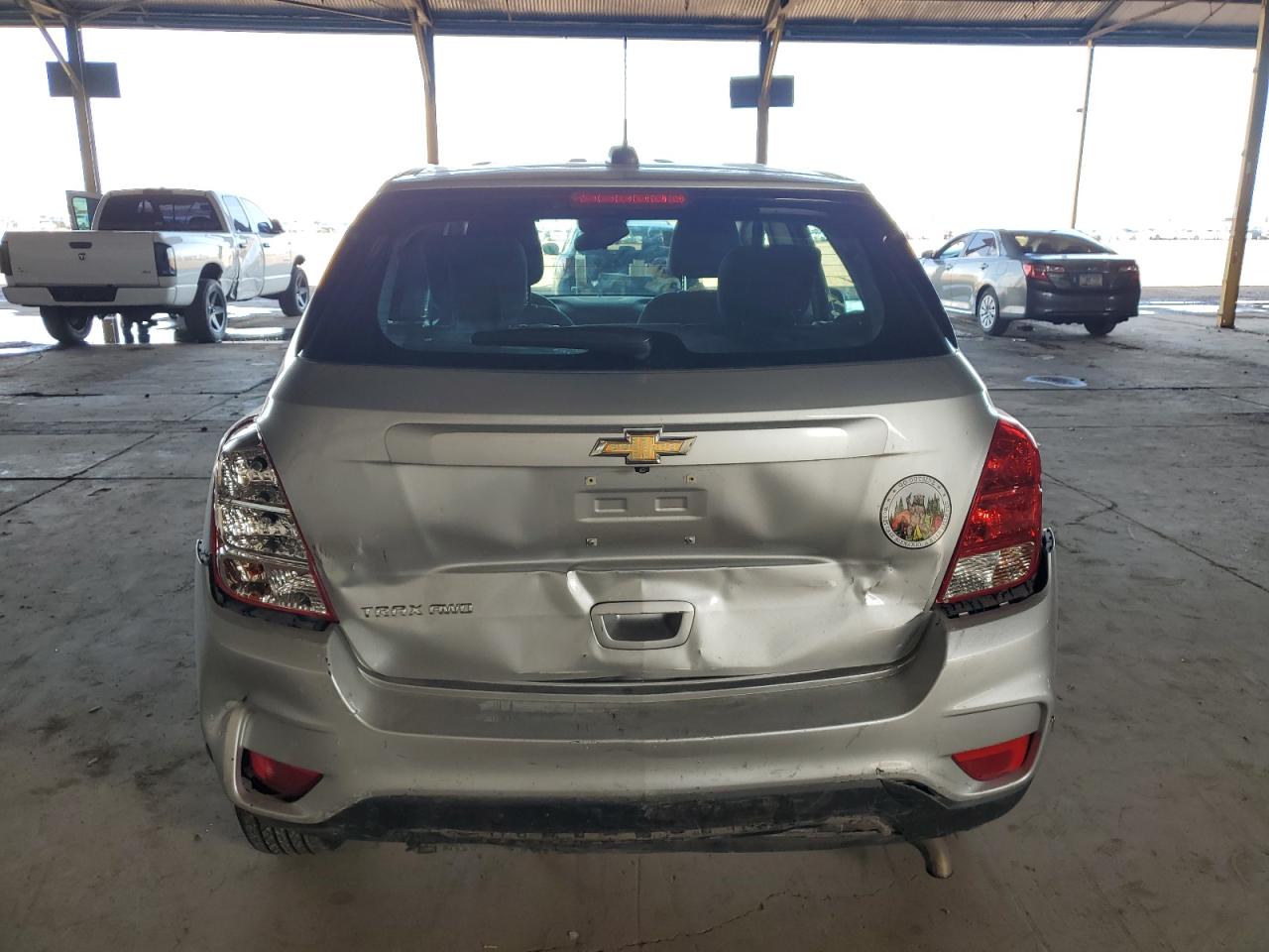 2018 Chevrolet Trax Ls VIN: KL7CJNSBXJB600713 Lot: 84022235