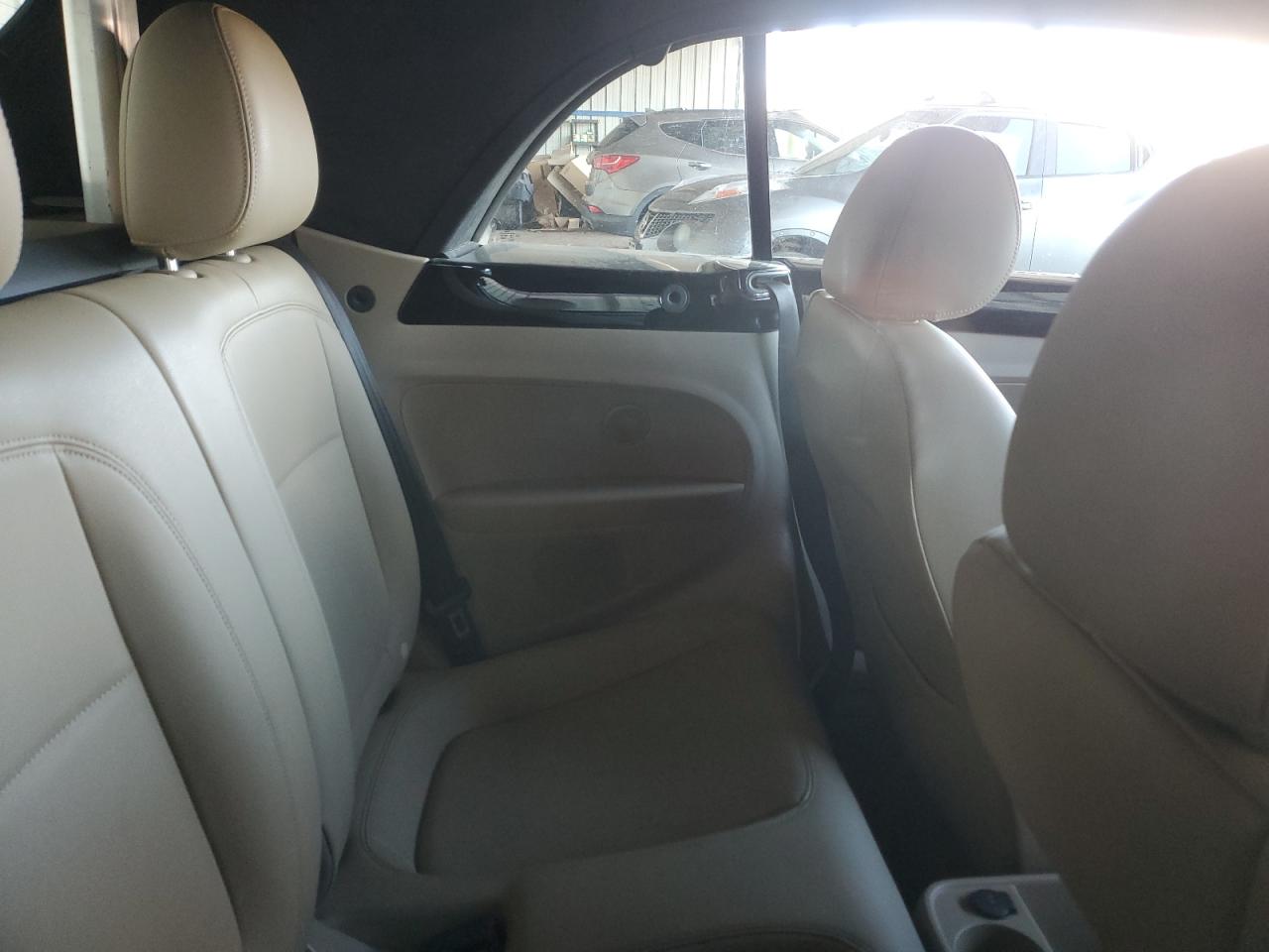 2014 Volkswagen Beetle VIN: 3VW5X7AT5EM807022 Lot: 82060455