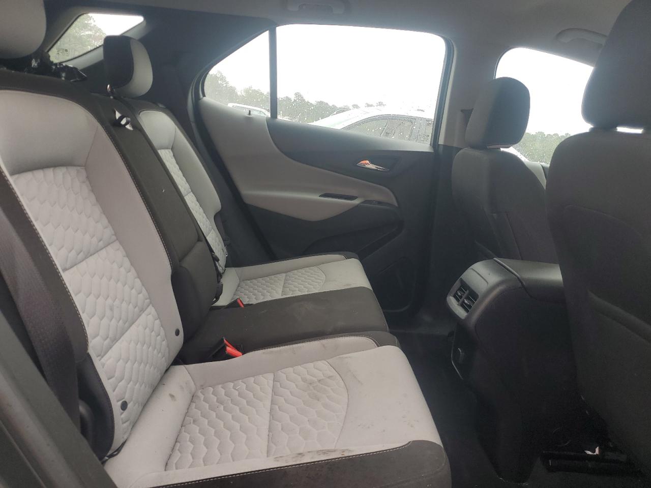 2018 Chevrolet Equinox Ls VIN: 2GNAXHEV7J6319284 Lot: 83993745