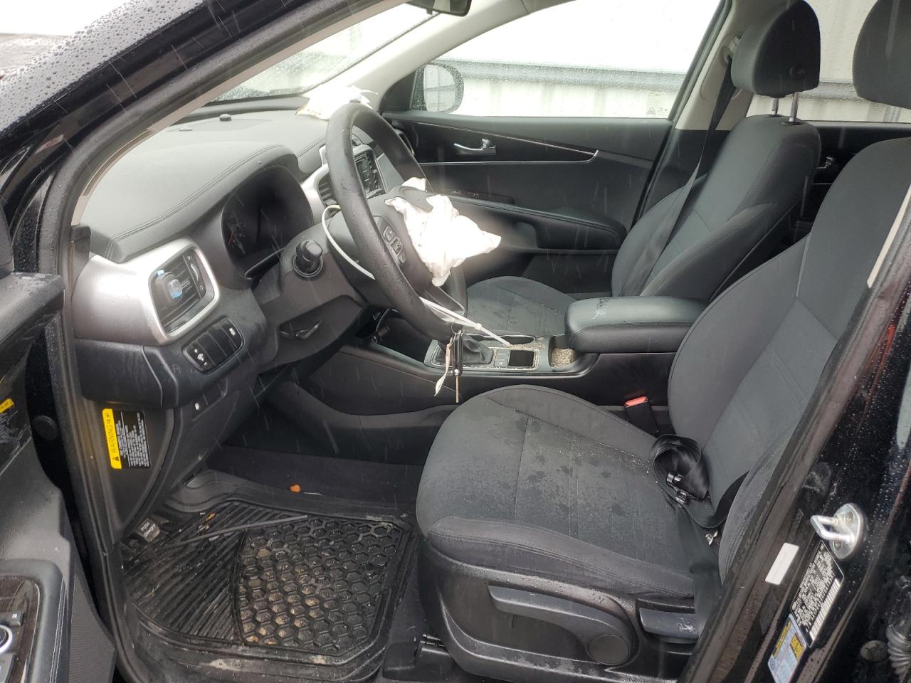 2018 Kia Sorento Lx VIN: 5XYPG4A30JG418581 Lot: 83829895