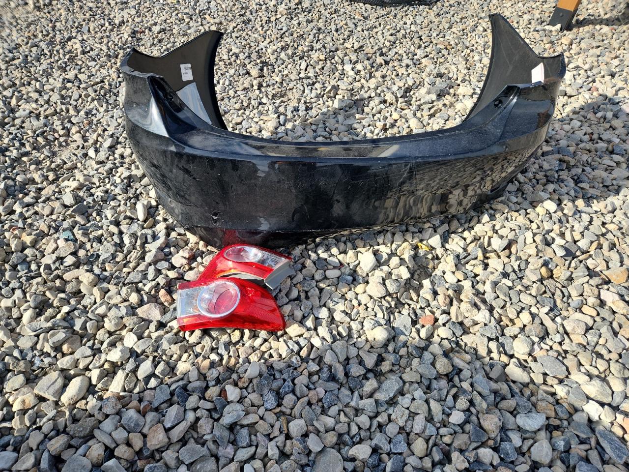 2011 Toyota Corolla Base VIN: 2T1BU4EE3BC747593 Lot: 82111715