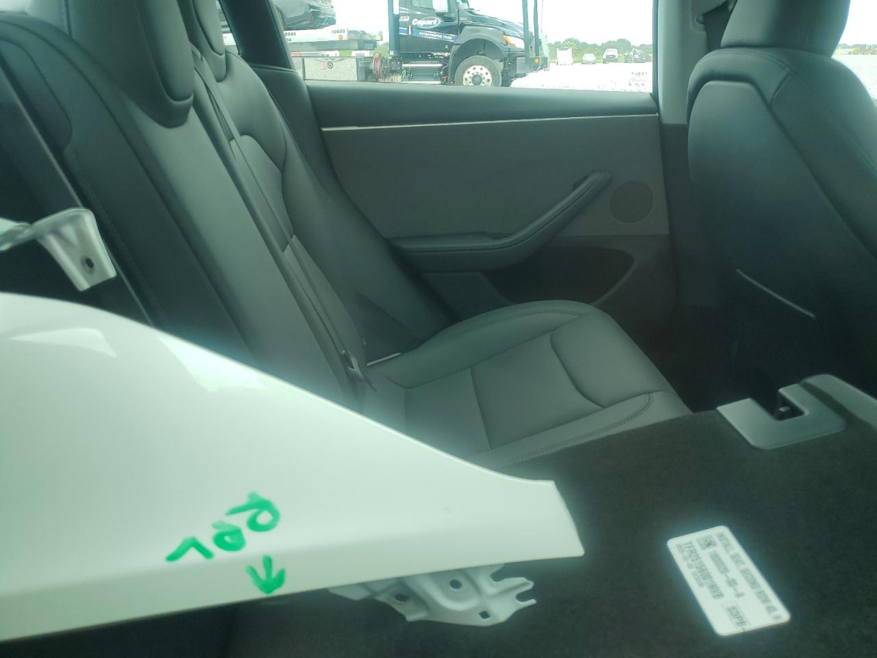 2025 Tesla Model 3 VIN: 5YJ3E1EA6SF034101 Lot: 70915685