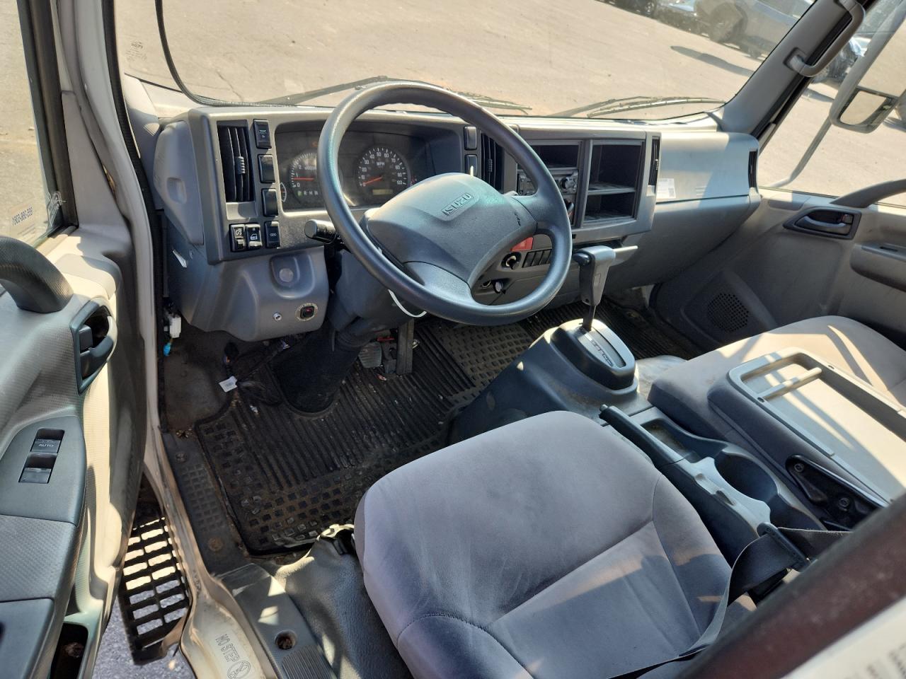 2018 Isuzu Npr Hd VIN: 54DC4W1C3JS800421 Lot: 81435345