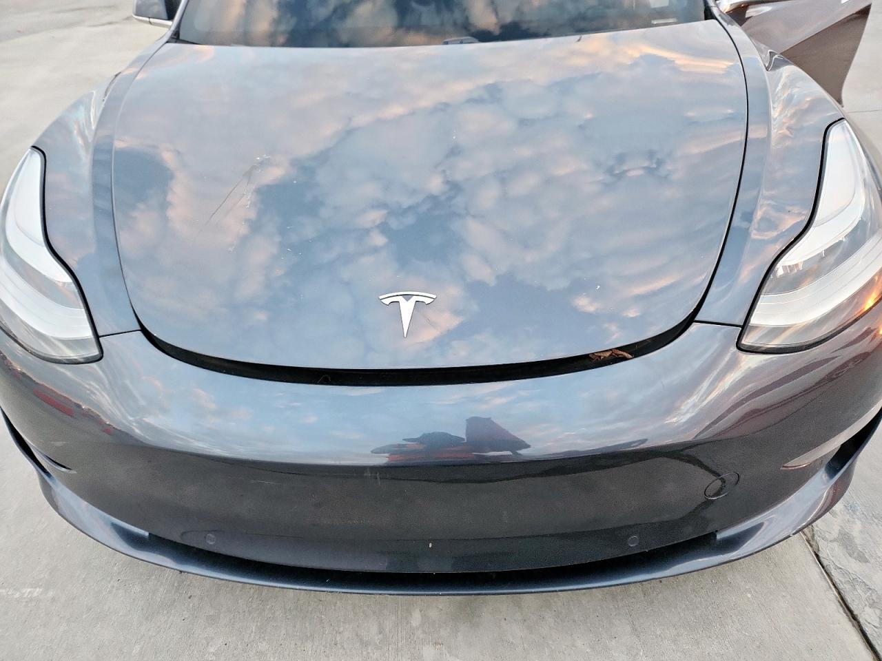 2020 Tesla Model 3 VIN: 5YJ3E1EA9LF739220 Lot: 84011055