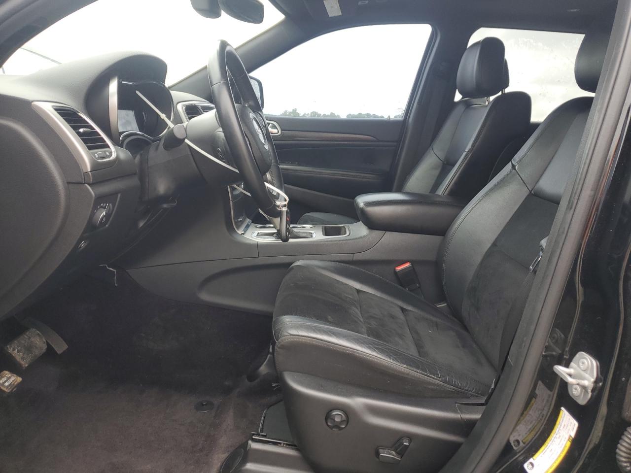 2018 Jeep Grand Cherokee Laredo VIN: 1C4RJFAG1JC387368 Lot: 83985975