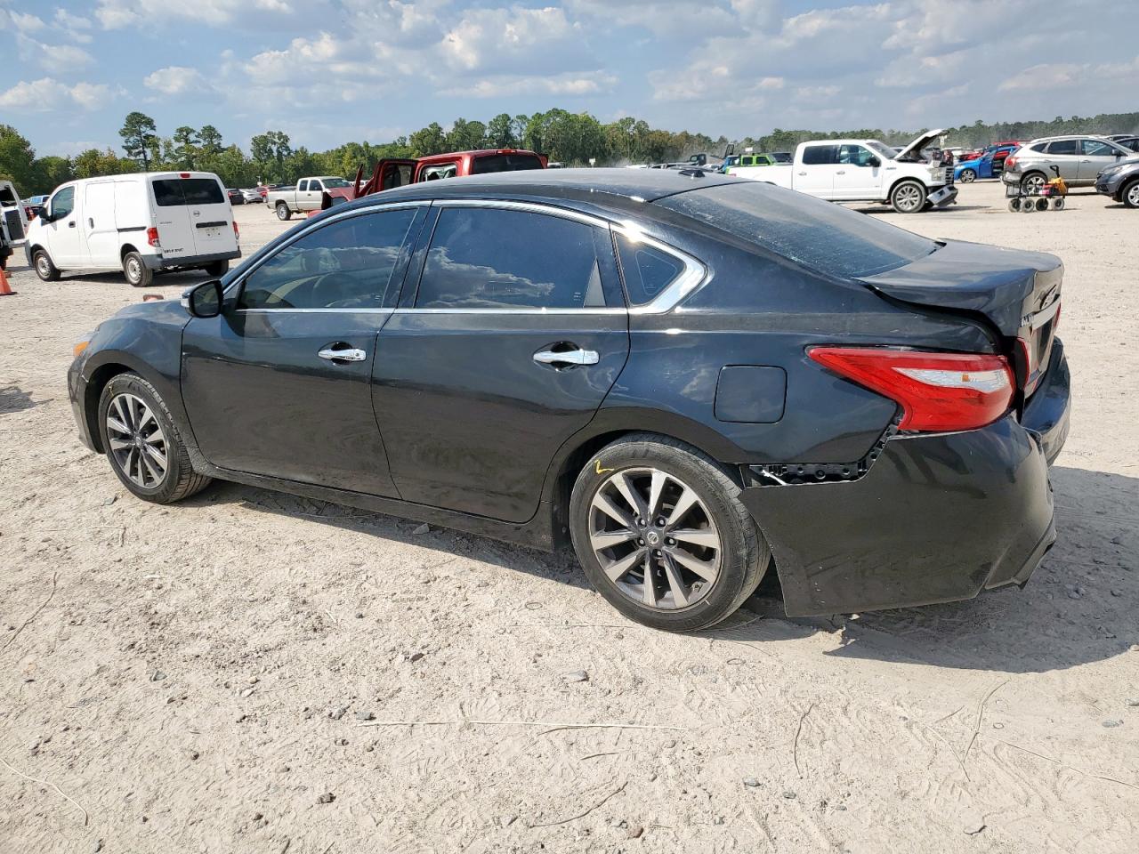 2017 Nissan Altima 2.5 black null gas 1N4AL3AP3HC181541 photo #3