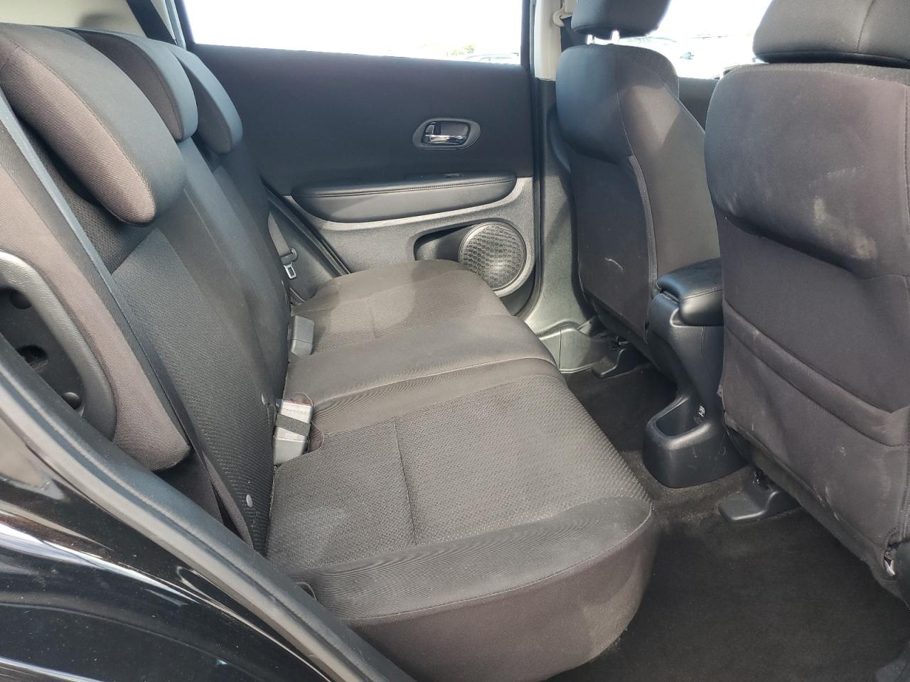 2017 Honda Hr-V Lx VIN: 3CZRU5H30HG703865 Lot: 81706145