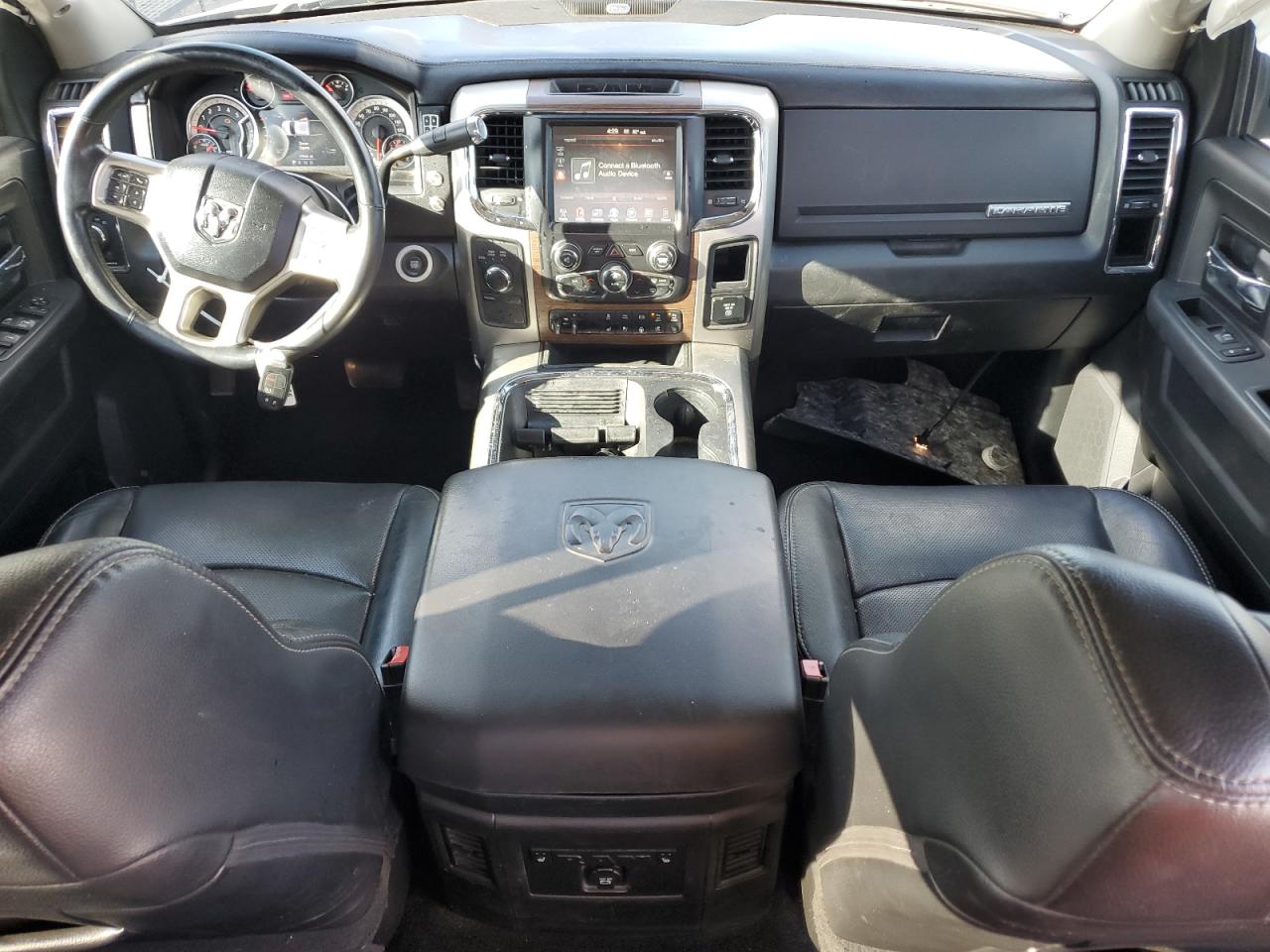 2017 Ram 2500 Laramie VIN: 3C6UR5FL0HG745383 Lot: 81582085