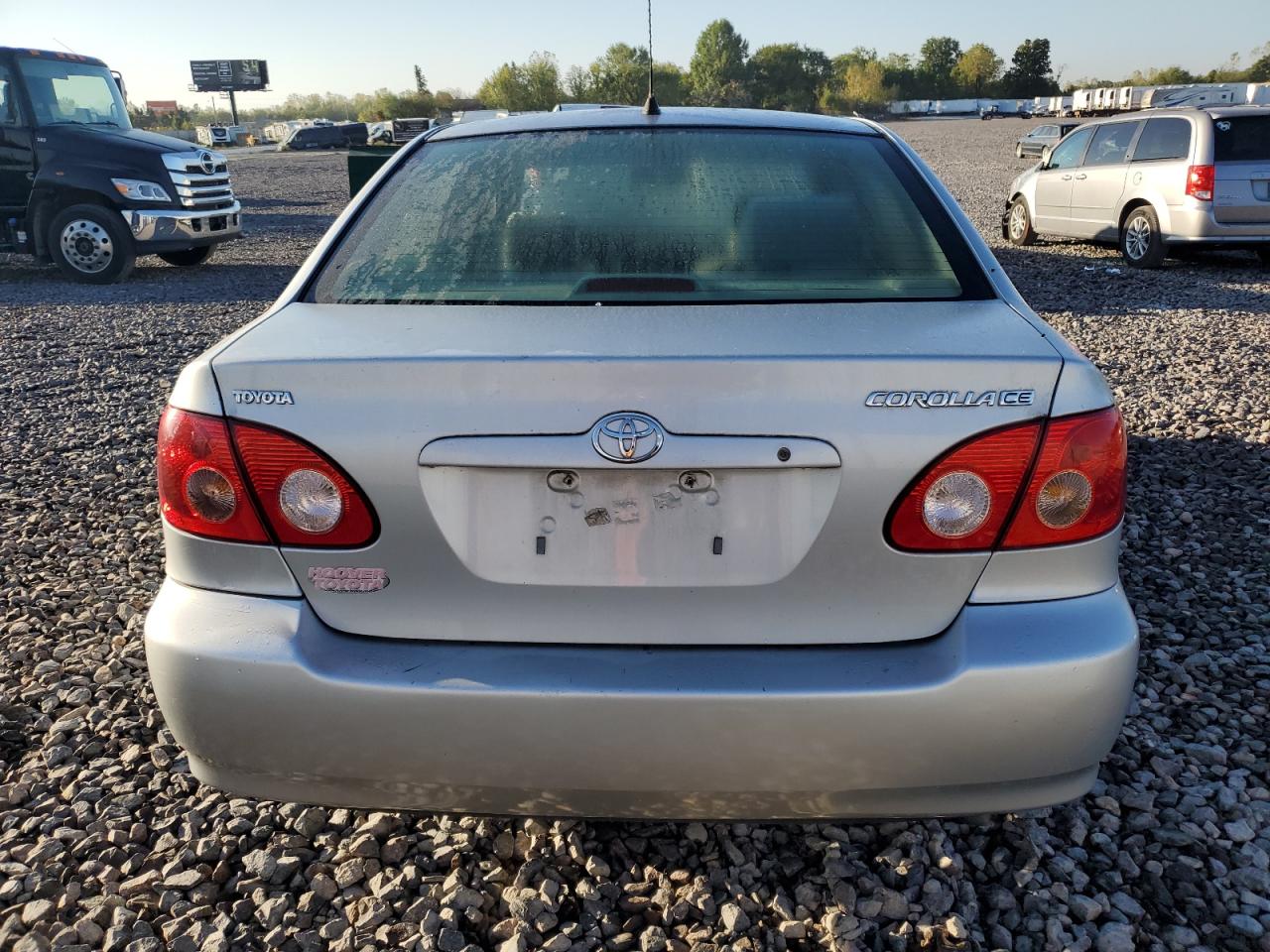 2008 Toyota Corolla Ce VIN: 1NXBR32EX8Z960726 Lot: 81853585