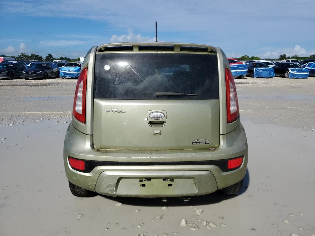 2012 Kia Soul + VIN: KNDJT2A68C7450078 Lot: 82044845