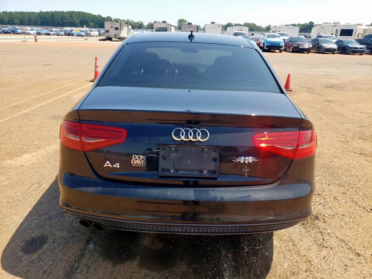 2015 Audi A4 Premium VIN: WAUAFAFL3FN024151 Lot: 80118165