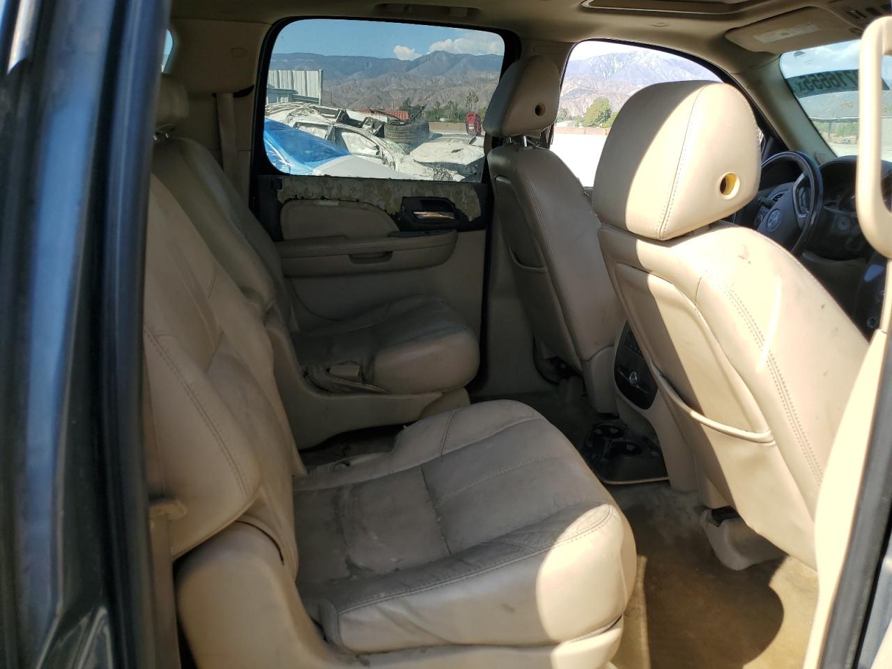 2007 GMC Yukon Xl Denali VIN: 1GKFK66817J390829 Lot: 80716655