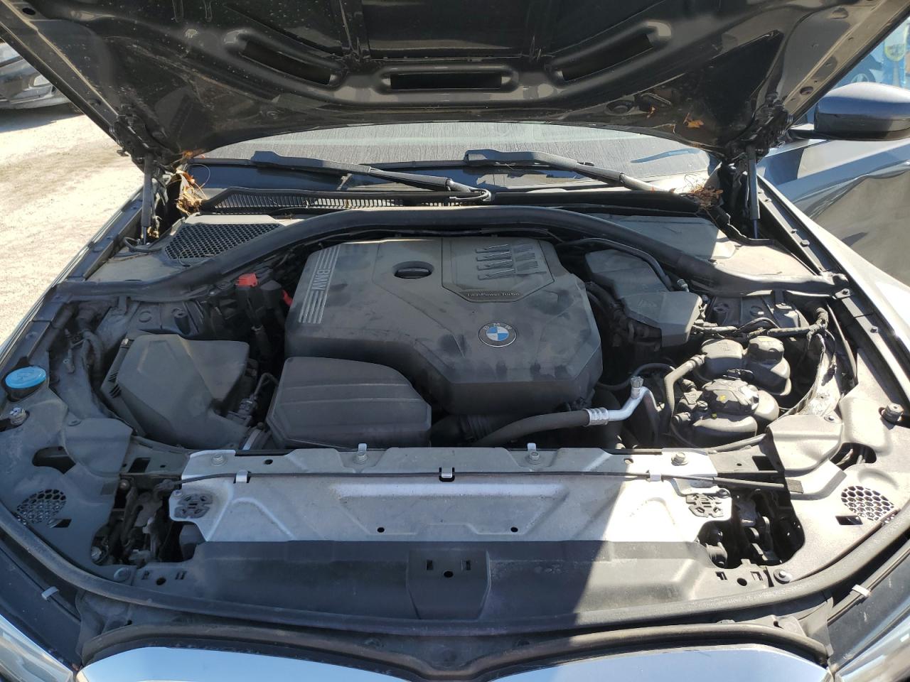 2019 BMW 330Xi VIN: 3MW5R7J53K8B02428 Lot: 84277115