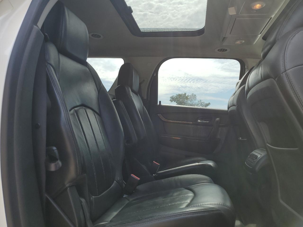 2013 GMC Acadia Denali VIN: 1GKKVTKD1DJ215550 Lot: 81556405