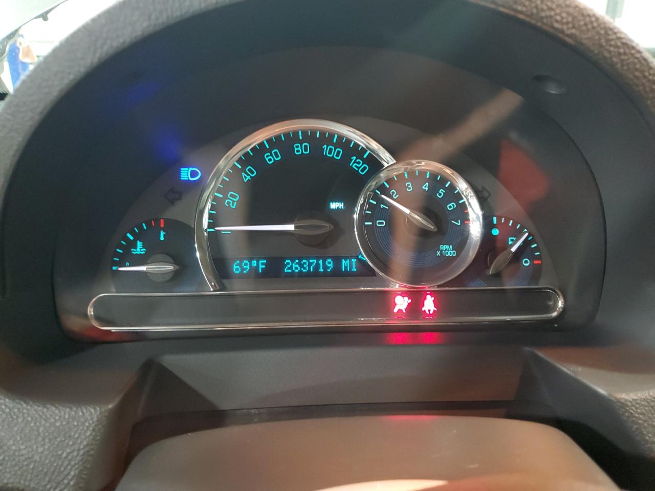 2008 Chevrolet Hhr Lt VIN: 3GNDA33P28S526442 Lot: 83785905