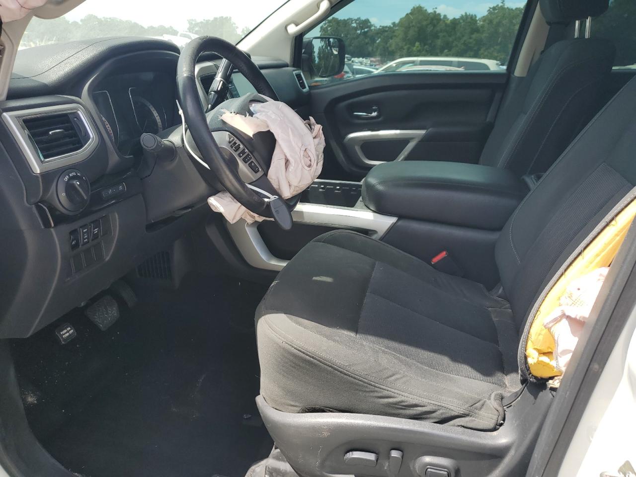 2017 Nissan Titan Sv VIN: 1N6AA1E56HN522543 Lot: 80312975