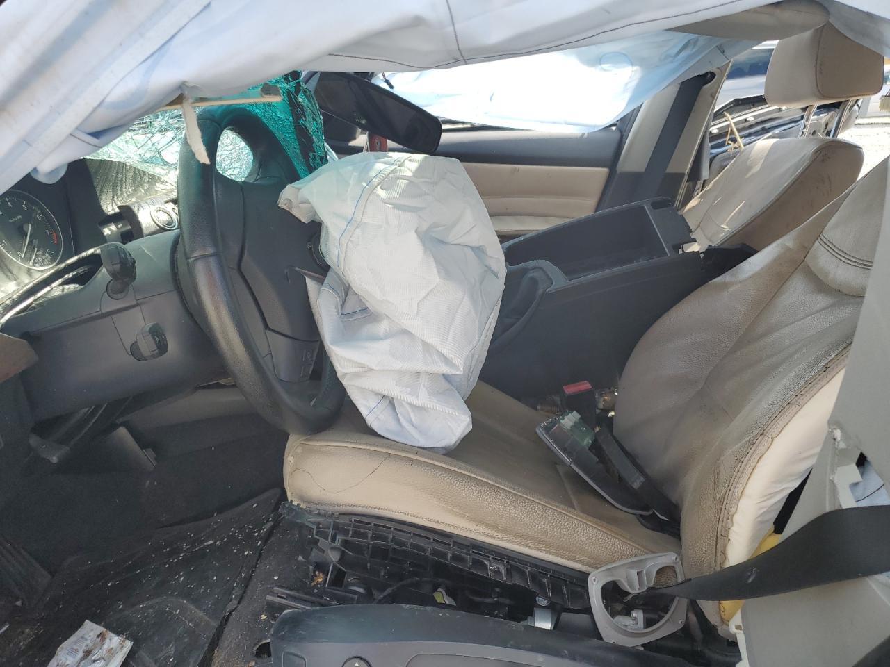 2011 BMW 328 Xi Sulev VIN: WBAPK5C5XBA655399 Lot: 83771015