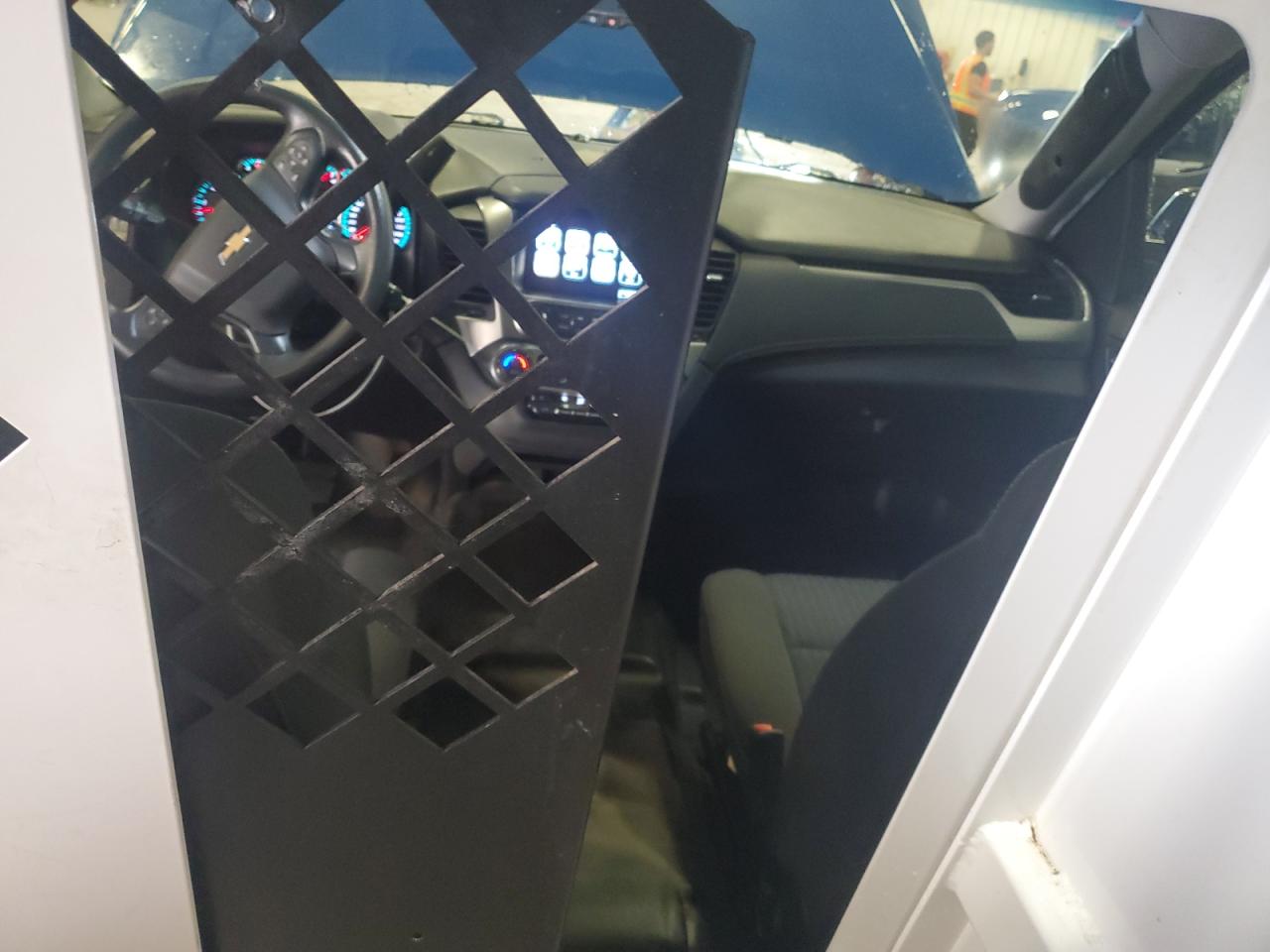 2018 Chevrolet Tahoe Police VIN: 1GNSKDEC2JR337190 Lot: 80195885