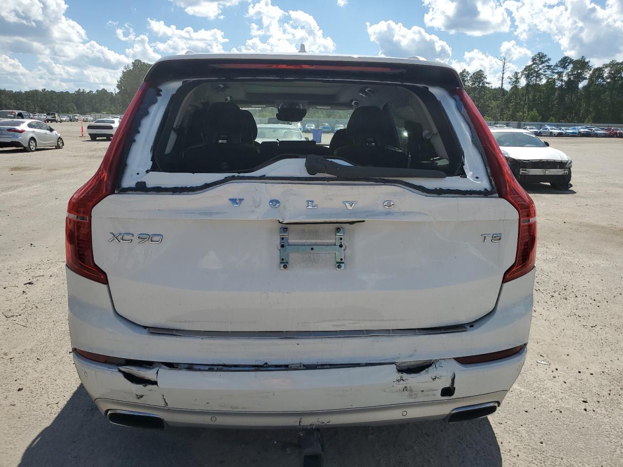 2020 Volvo Xc90 T5 Momentum VIN: YV4102CK0L1572081 Lot: 84193565