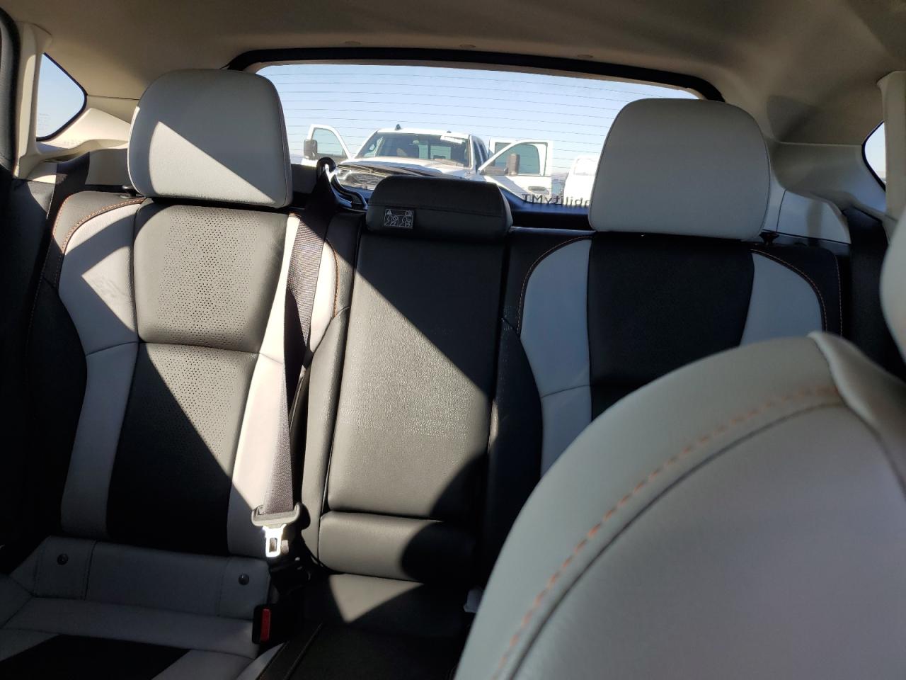 2022 Subaru Crosstrek Limited VIN: JF2GTHMCXN8264734 Lot: 81801595