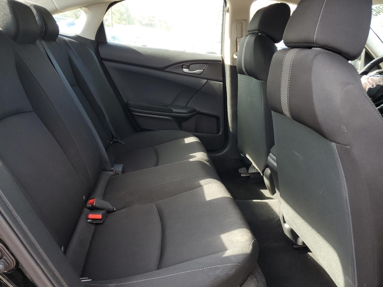 2020 Honda Civic Lx VIN: 2HGFC2F62LH531422 Lot: 81595045