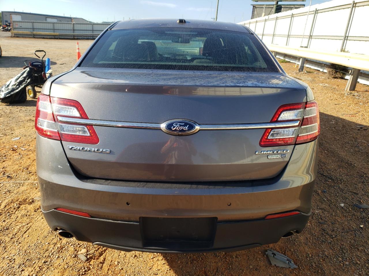 2013 Ford Taurus Limited VIN: 1FAHP2J85DG203662 Lot: 70814165