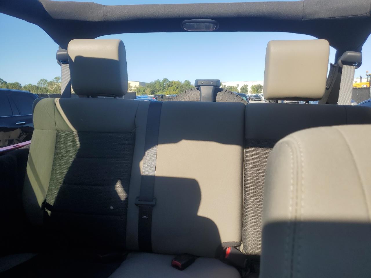 2009 Jeep Wrangler Unlimited X VIN: 1J4GB39189L749494 Lot: 83835245