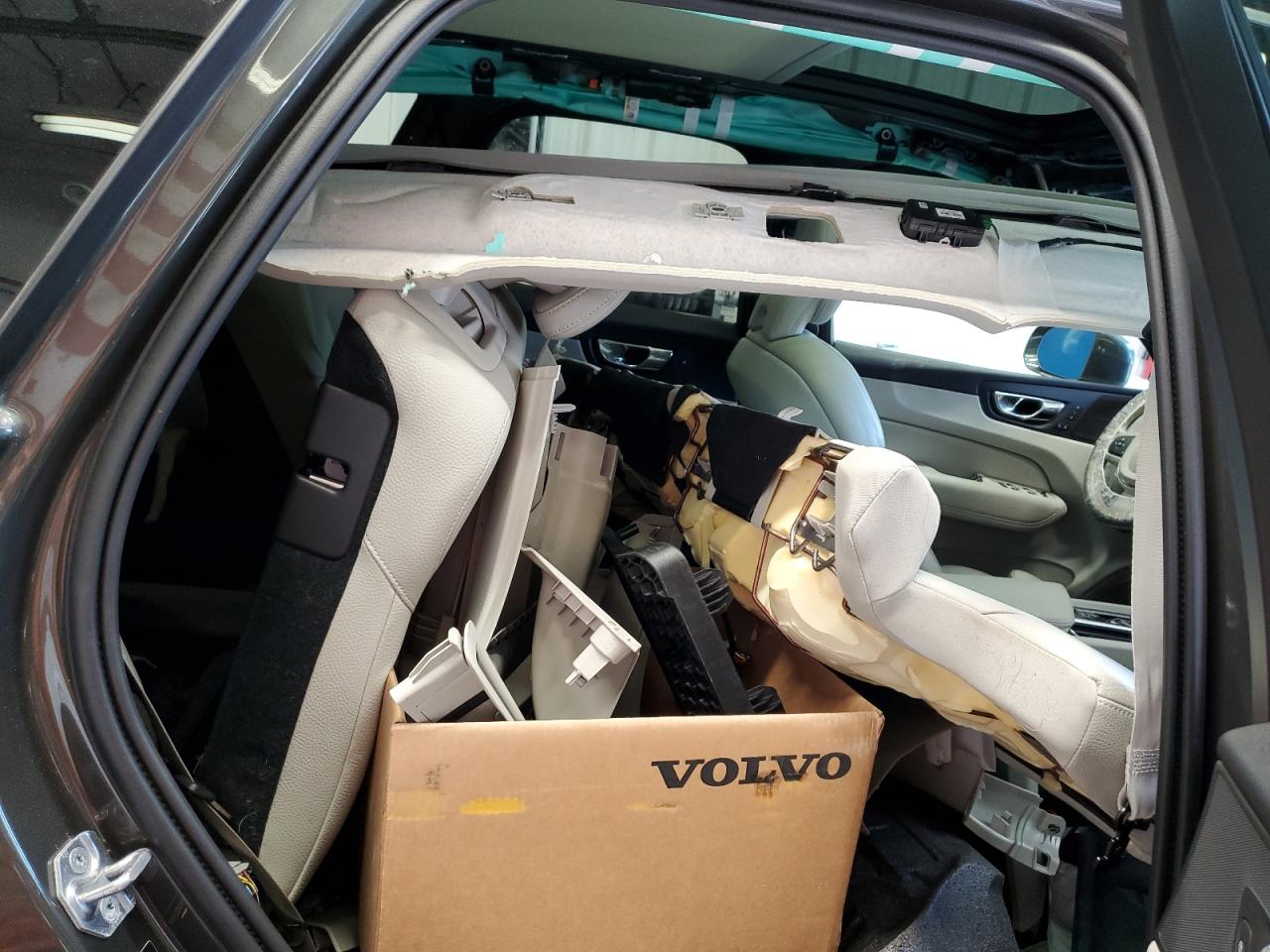 2019 Volvo Xc60 T5 VIN: LYV102RK2KB231668 Lot: 84587985