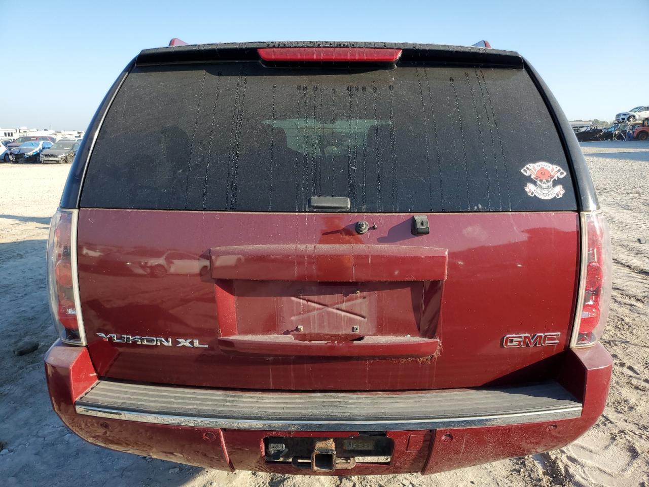 2007 GMC Yukon Xl Denali VIN: 1GKFK66887J250048 Lot: 81808275