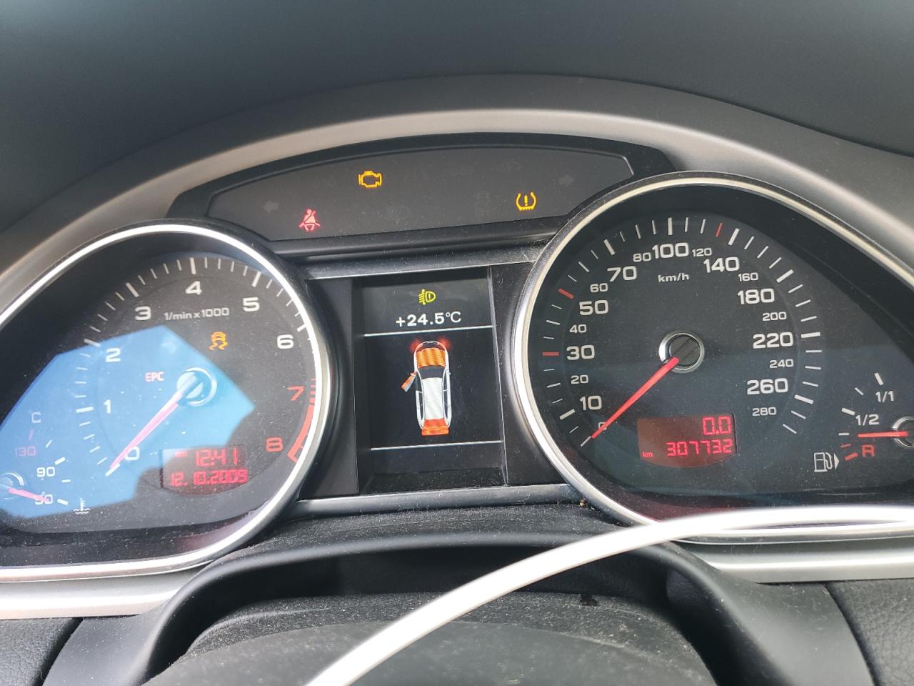 2010 Audi Q7 Premium VIN: WA1JYCFE7AD008540 Lot: 80836135