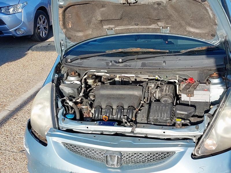 2004 HONDA JAZZ SE CVT 