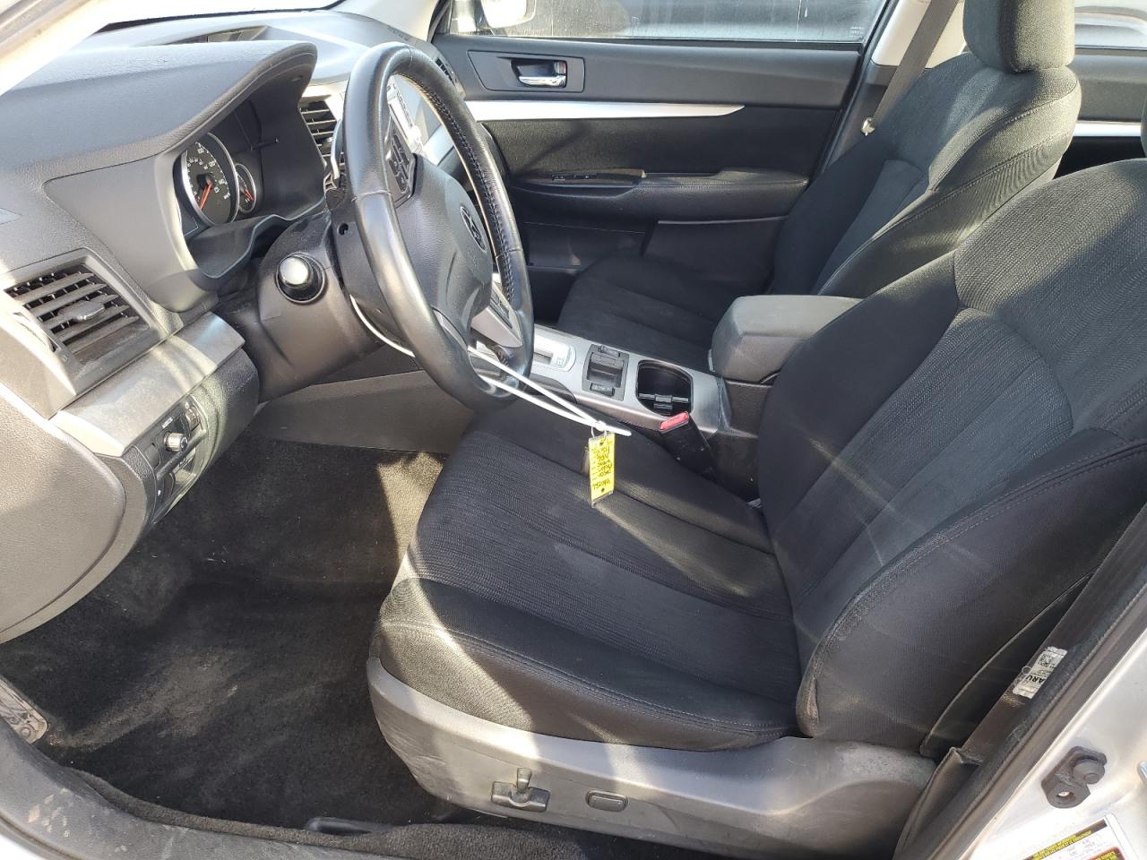 2014 Subaru Legacy 2.5I Premium VIN: 4S3BMCC69E3025189 Lot: 83985885