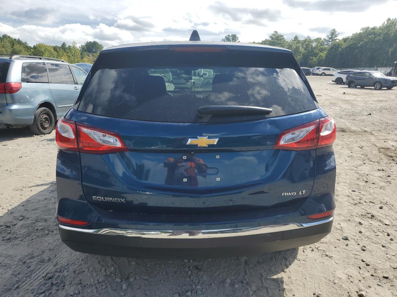 2020 Chevrolet Equinox Lt VIN: 3GNAXUEV2LL320849 Lot: 81211265