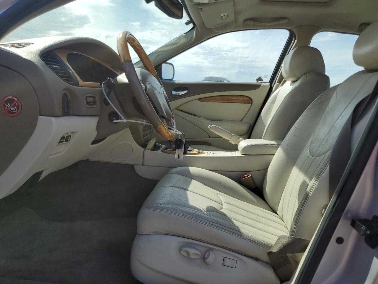 2000 Jaguar S-Type VIN: SAJDA01C3YFL56069 Lot: 82149685