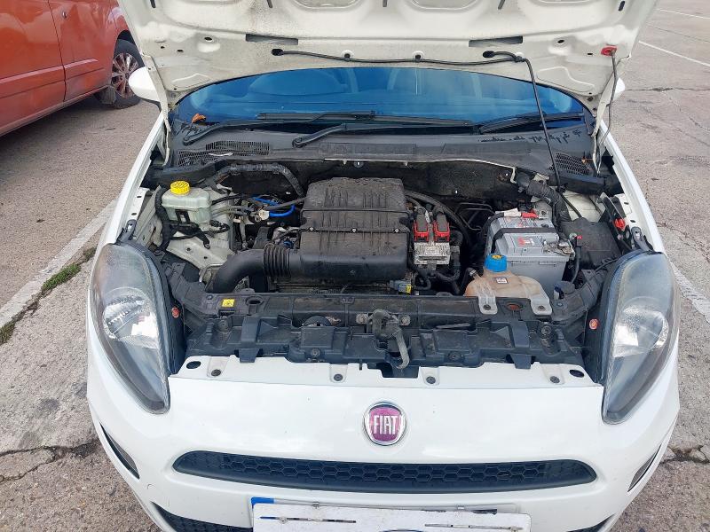 2012 FIAT PUNTO GBT