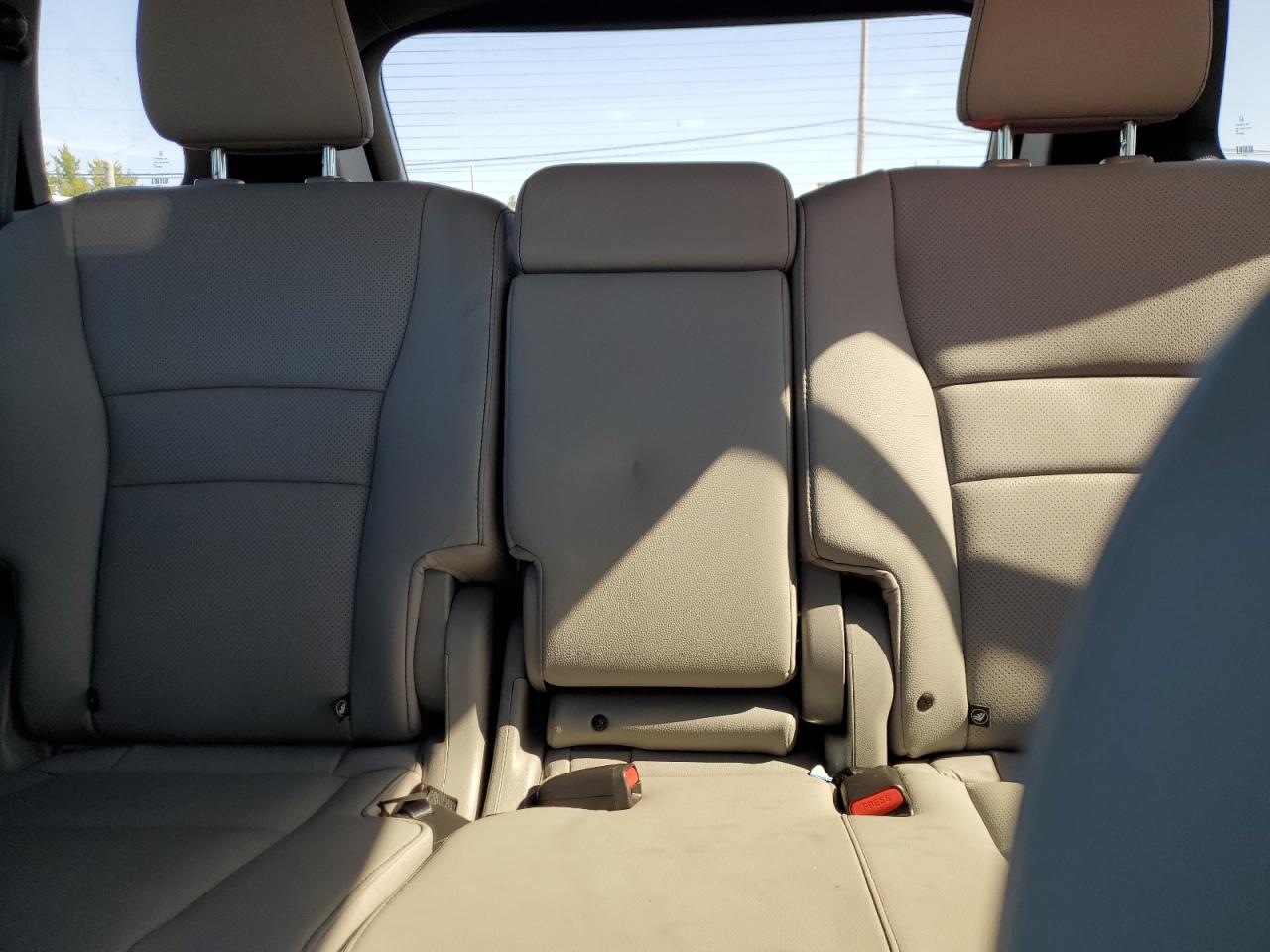 2022 Honda Passport Exl VIN: 5FNYF8H55NB013089 Lot: 84542875