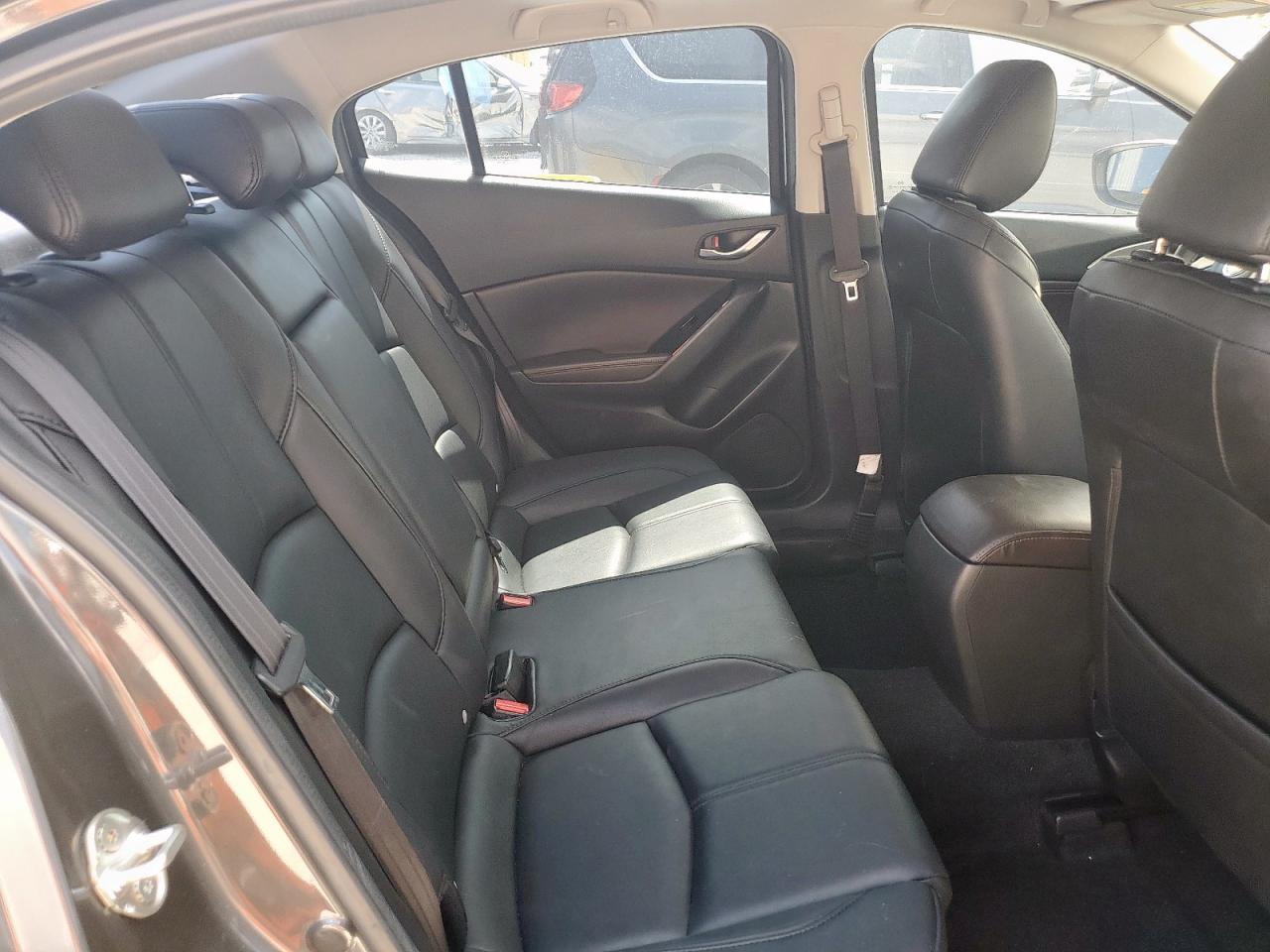 2017 Mazda 3 Touring VIN: JM1BN1V74H1101862 Lot: 81459455