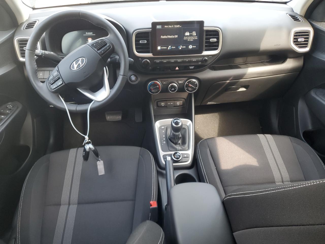 2025 Hyundai Venue Sel VIN: KMHRC8A31SU397764 Lot: 72032785