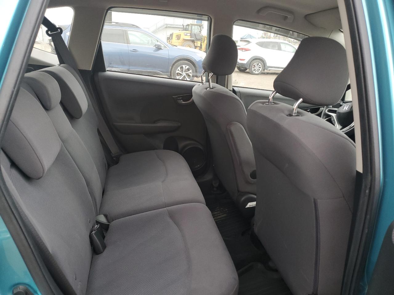 2013 Honda Fit Lx VIN: LUCGE8H57D3006215 Lot: 80910995